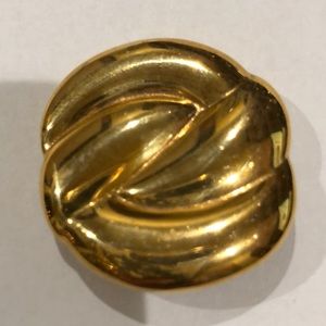 Gold Tone Scarf Clip Holder